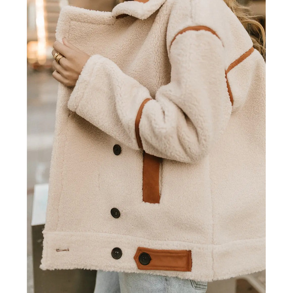 Blank NYC Double Breasted Oversize Faux Sherpa Teddy Bear Jacket Size: S - Picture 7 of 16